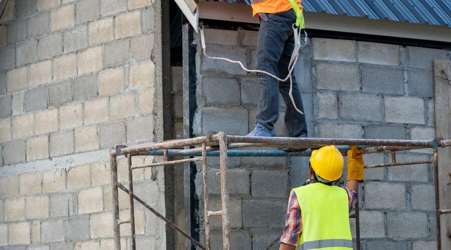 Expert new roof installation services in Stonefort, IL